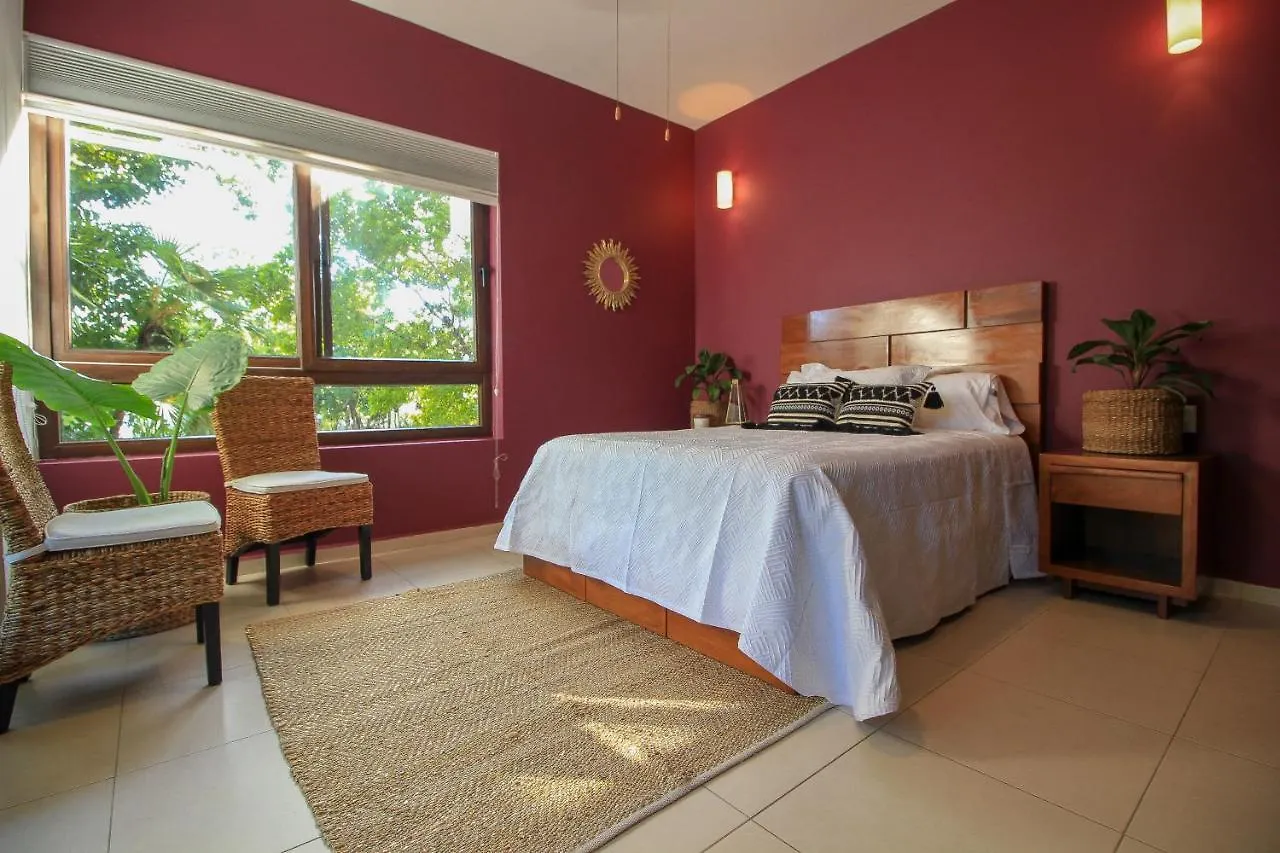Amazing 2 Bedrooms Condo With Pool Facilities, Balcony And High Speed Internet location